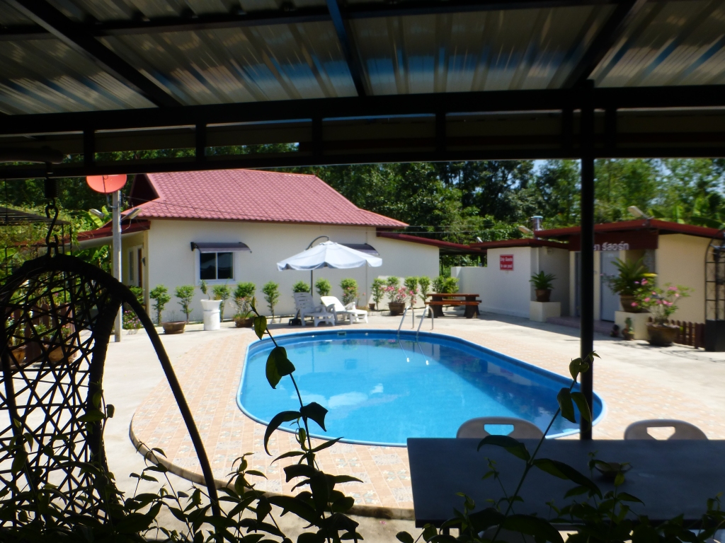 Leeya Resort 2 bedroom pool Villa Rental with Garden and super large Kitchen for home cooking
